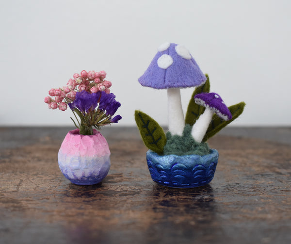 Miniature Dollhouse Clay Vase/Pot